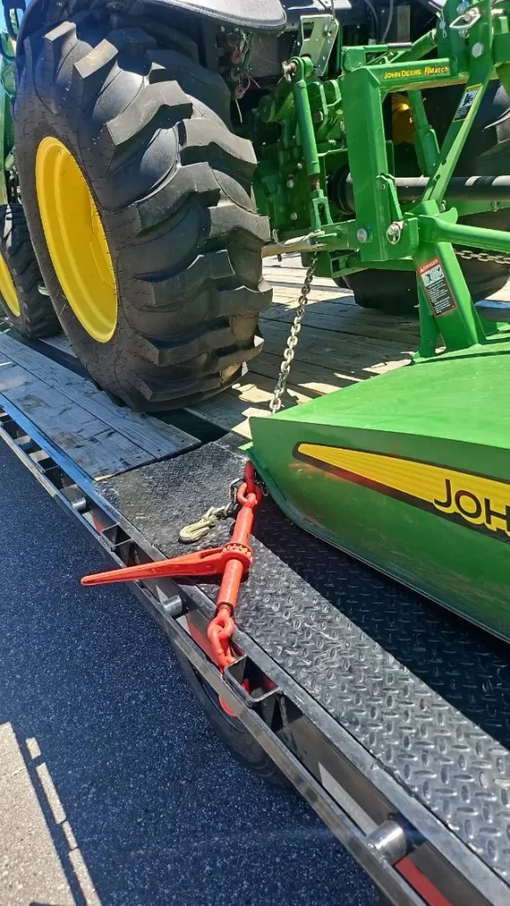 JOHN DEERE 4052R